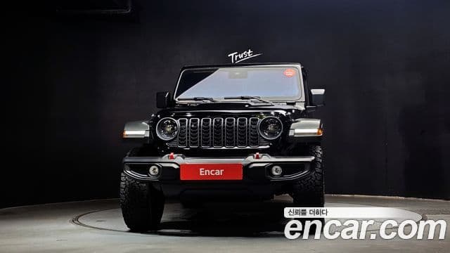Jeep Wrangler (JL) 3