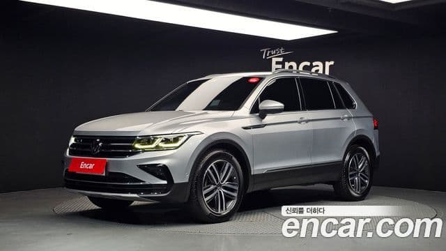Volkswagen Tiguan 2nd Gen 1