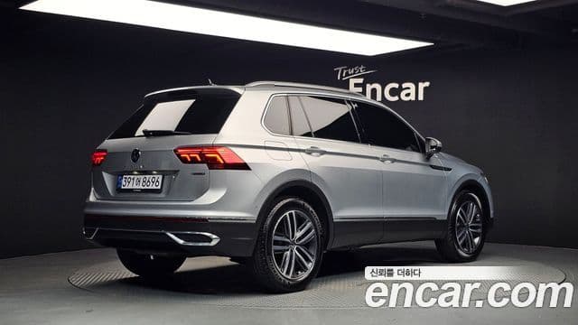 Volkswagen Tiguan 2nd Gen 2