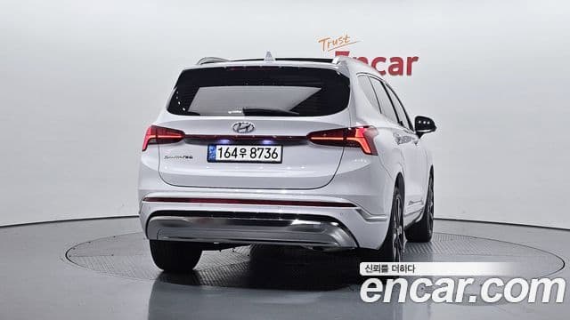 Hyundai The New Santa Fe 3