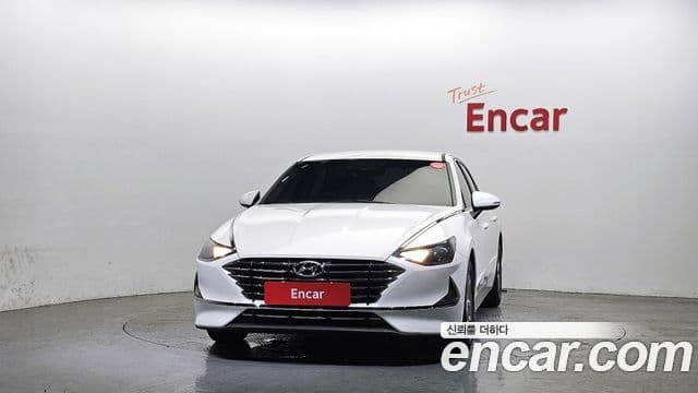 Hyundai Sonata (DN8) 3