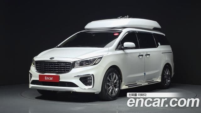 Kia The New Carnival 1