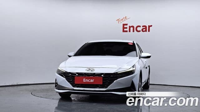 Hyundai Avante (CN7) 3