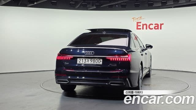 Audi A6 (C8) 3