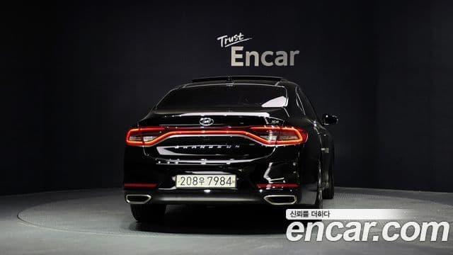 Hyundai Grandeur IG 3