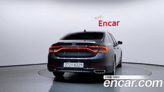 Hyundai Grandeur IG 3
