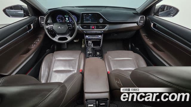 Hyundai Grandeur IG 4