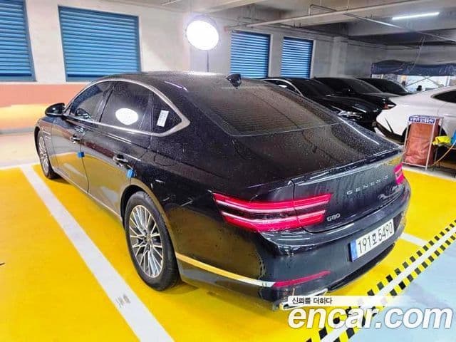 Genesis G80 (RG3) 3
