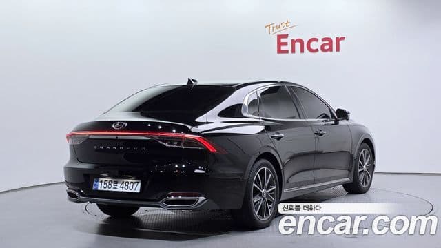 Hyundai The New Grandeur IG 2
