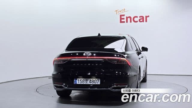 Hyundai The New Grandeur IG 4