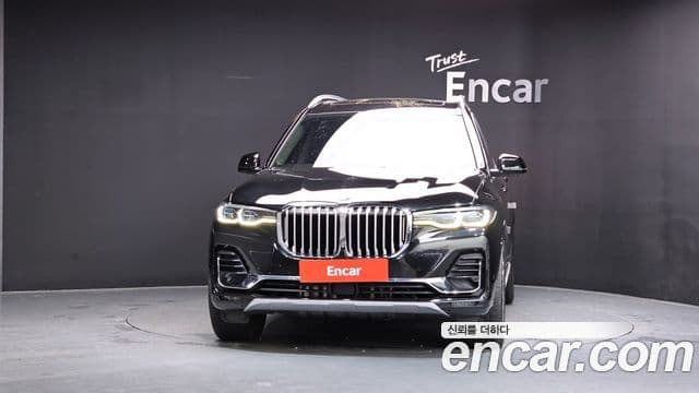 BMW X7 (G07) 3