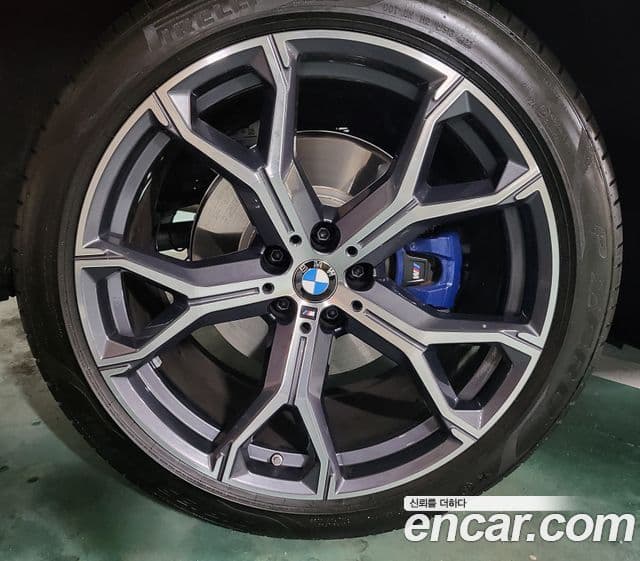 BMW X5 (G05) 4