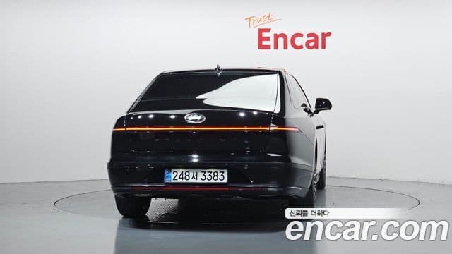 Hyundai Grandeur Hybrid (GN7) 4