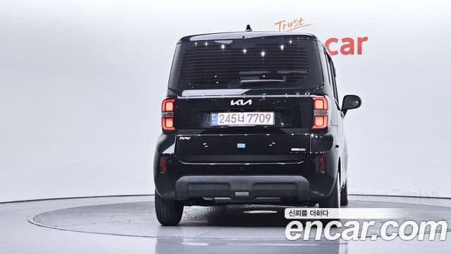 Kia The New Kia Ray 4