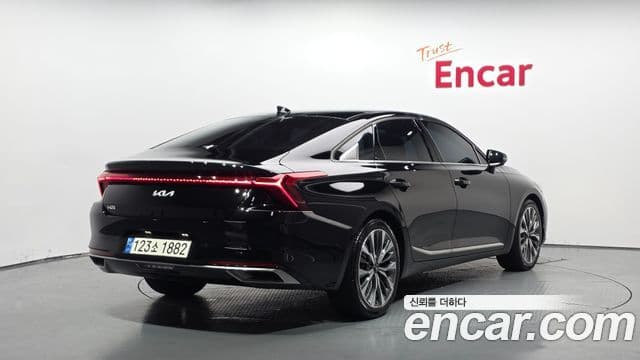 Kia K8 2