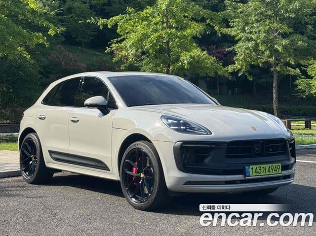 Porsche Macan 1