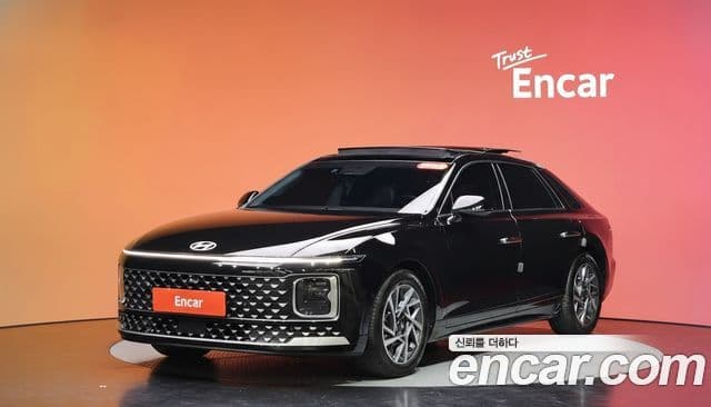Hyundai Grandeur Hybrid (GN7)