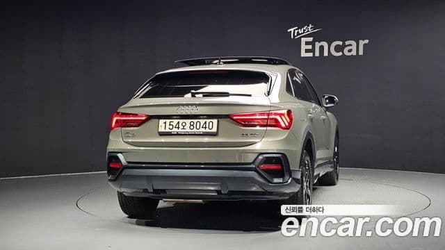 Audi Q3 (F3) 4