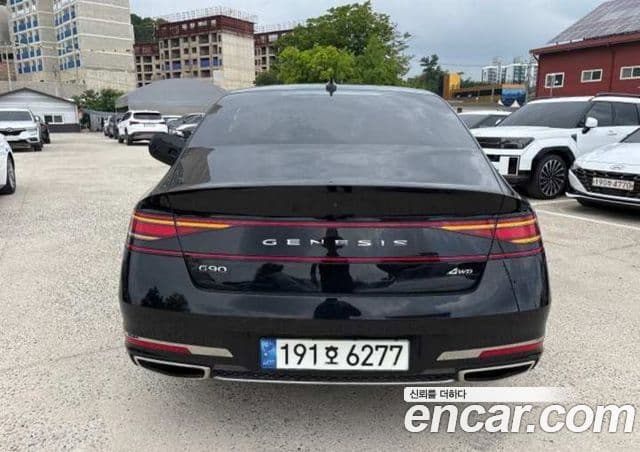 Genesis G90 (RS4) 3