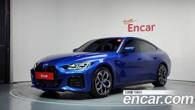 BMW i4