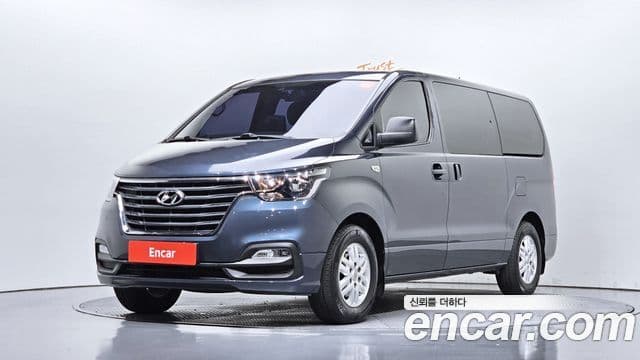 Hyundai The New Grand Starex