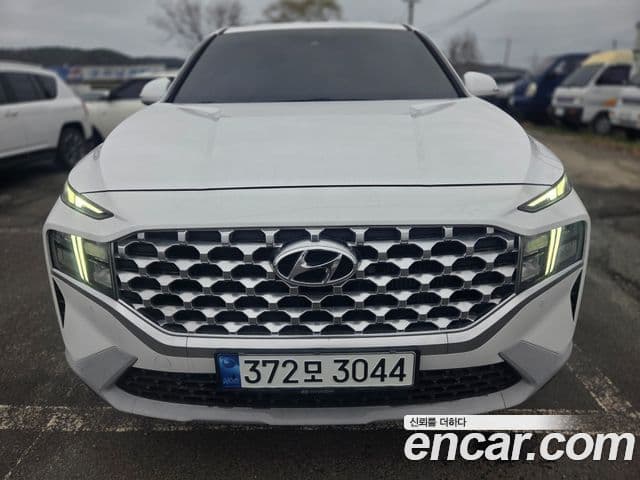 Hyundai The New Santa Fe 3