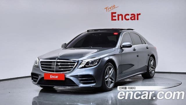 Mercedes-Benz S-Class W222