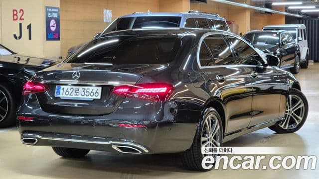 Mercedes-Benz E-Class W213 2