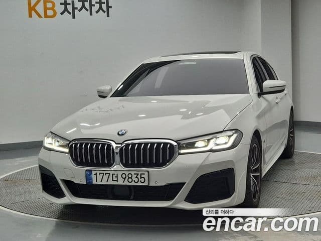 BMW 5 Series (G30)