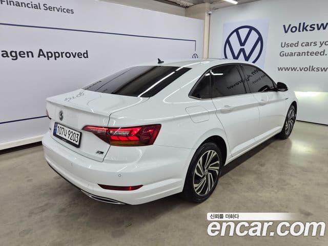 Volkswagen Jetta 7th Gen 2