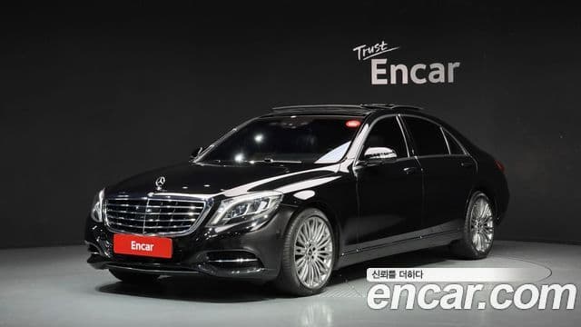 Mercedes-Benz S-Class W222