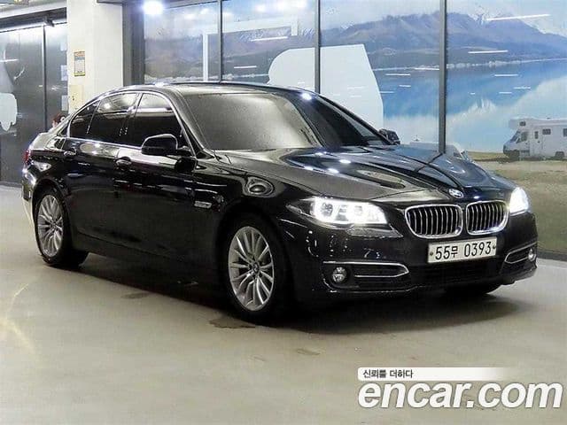 BMW 5 Series (F10)