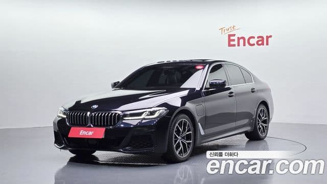 BMW 5 Series (G30)