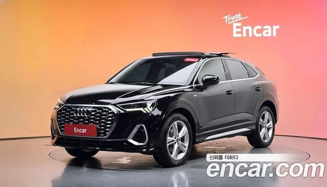 Audi Q3 (F3)