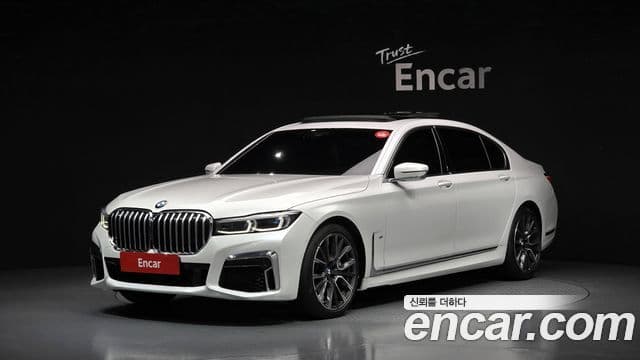 BMW 7 Series (G11)