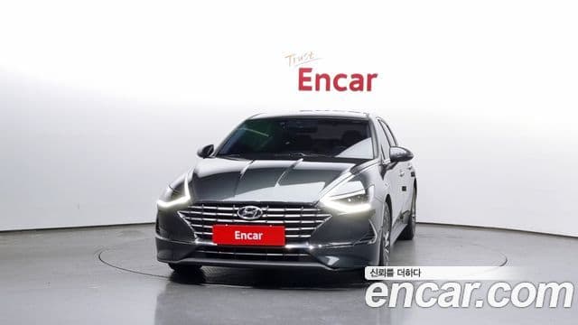 Hyundai Sonata Hybrid (DN8) 3