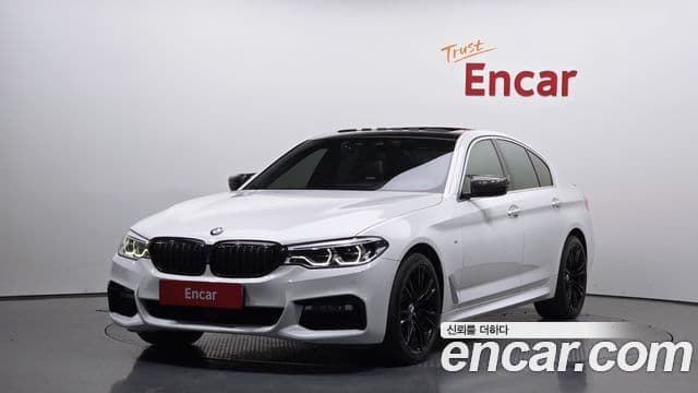 BMW 5 Series (G30)