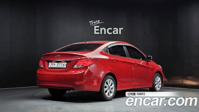 Hyundai Accent (New) 2