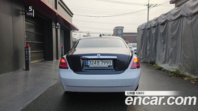 Rolls-Royce Ghost 2nd Gen 4