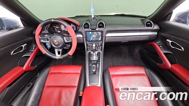 Porsche 718 Boxster 4