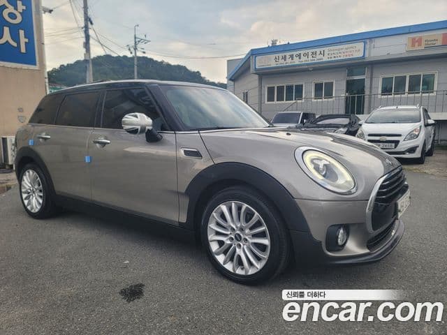 MINI Cooper D Clubman 3