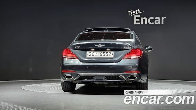 Genesis G70 4