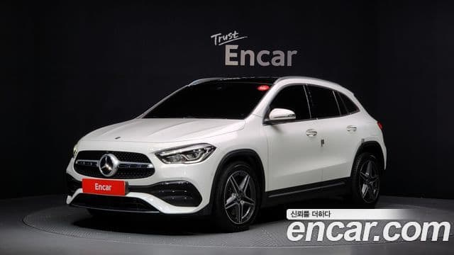 Mercedes-Benz GLA-Class H247