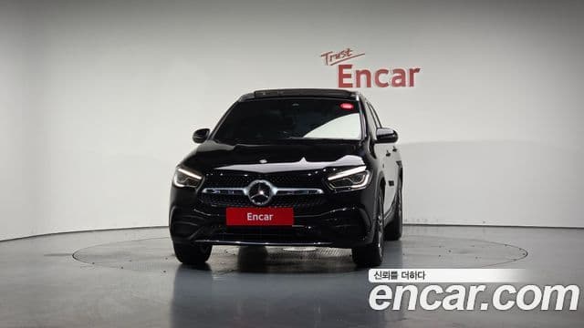 Mercedes-Benz GLA-Class H247 2