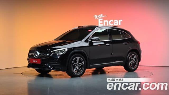Mercedes-Benz GLA-Class H247 — 1