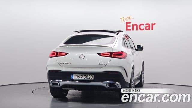 Mercedes-Benz GLE-Class W167 4