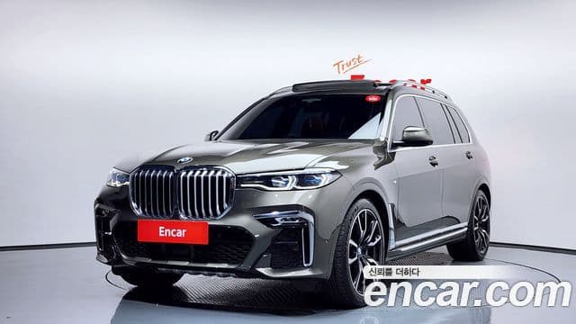 BMW X7 (G07) — 1