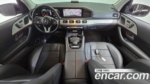 Mercedes-Benz GLE-Class W167 4