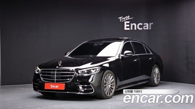 Mercedes-Benz S-Class W223 1