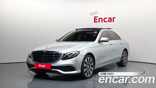 Mercedes-Benz E-Class W213 1